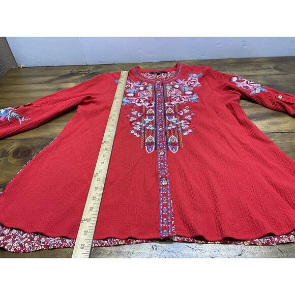 Calessa Womens Sz L Red Floral Embroidery Button Blouse Roll Sleeves Boho Top - Picture 8 of 13
